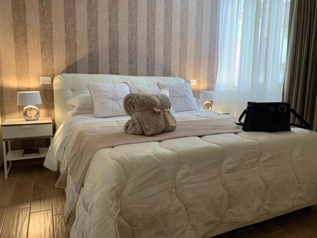 Pompei Luxury Suite エクステリア 写真