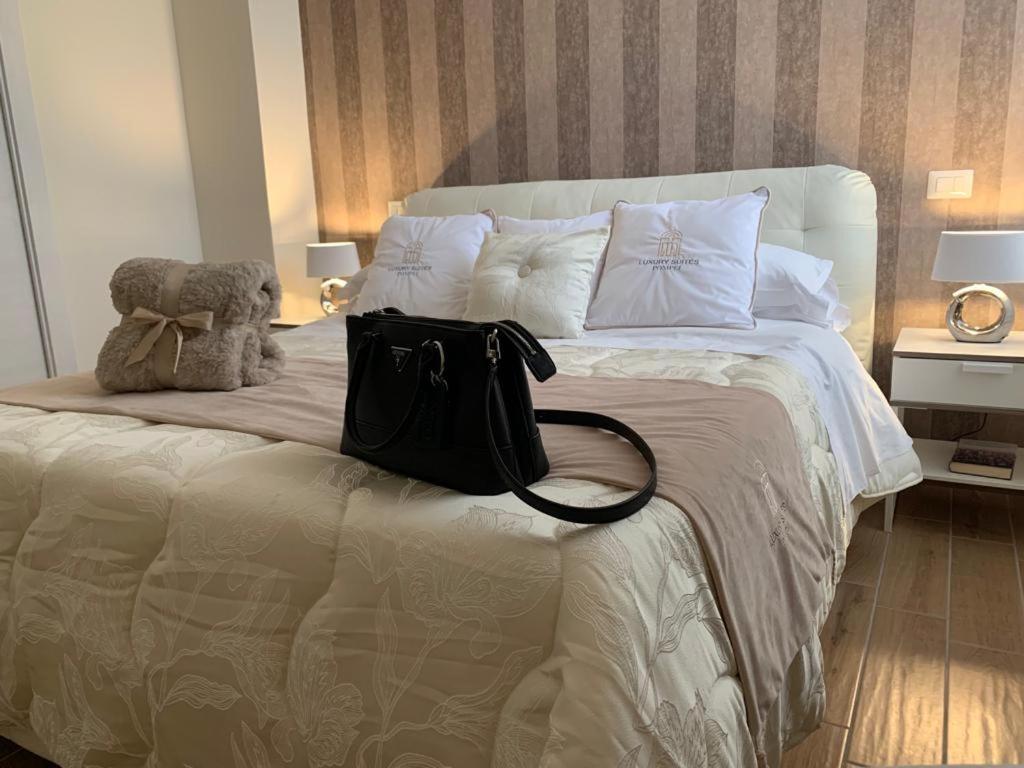 Pompei Luxury Suite エクステリア 写真